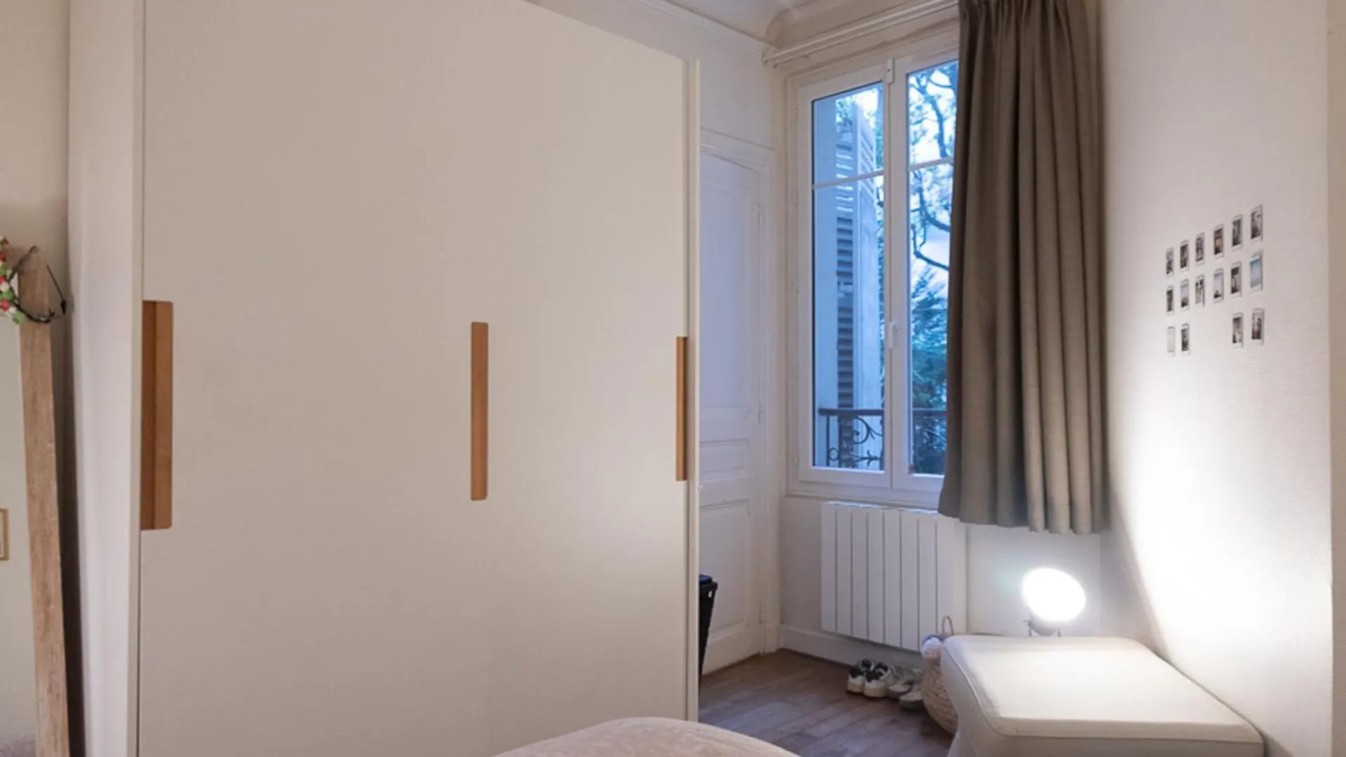 Nice Love Nest Well Located In Apartment Paris